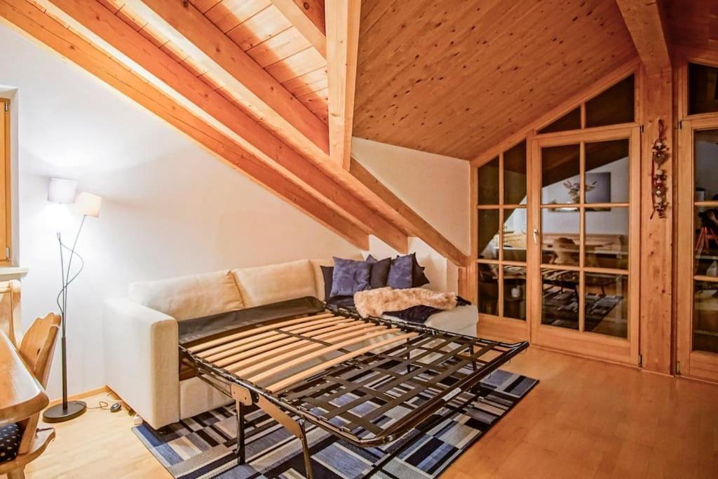 Luxury Living Near Weissensee +Balcony +Netflix Füssen 외부 사진