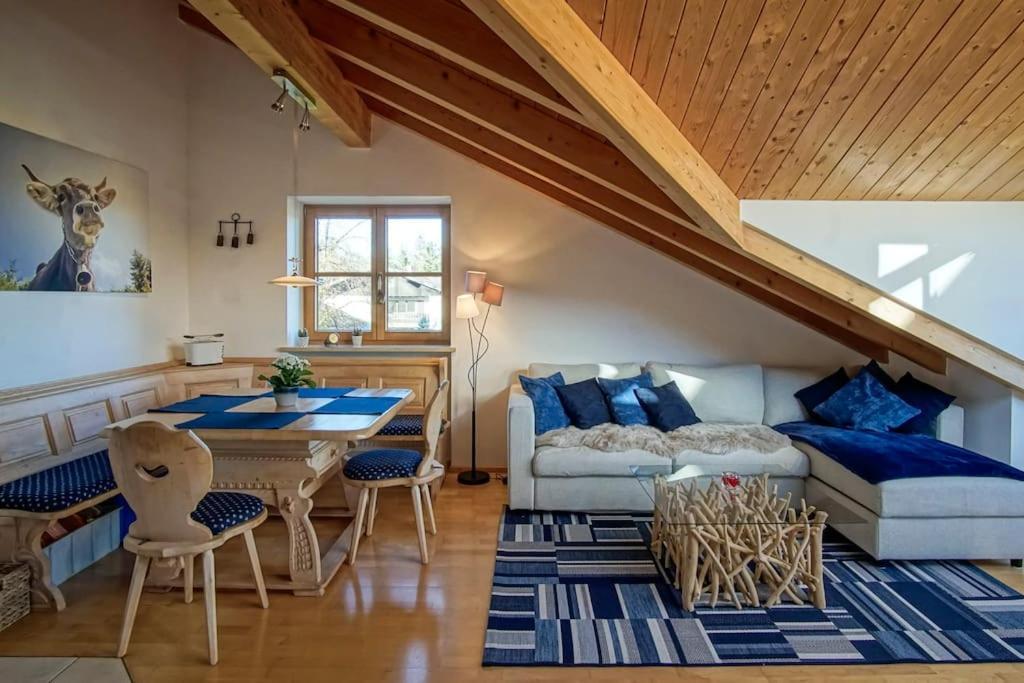 Luxury Living Near Weissensee +Balcony +Netflix Füssen 외부 사진