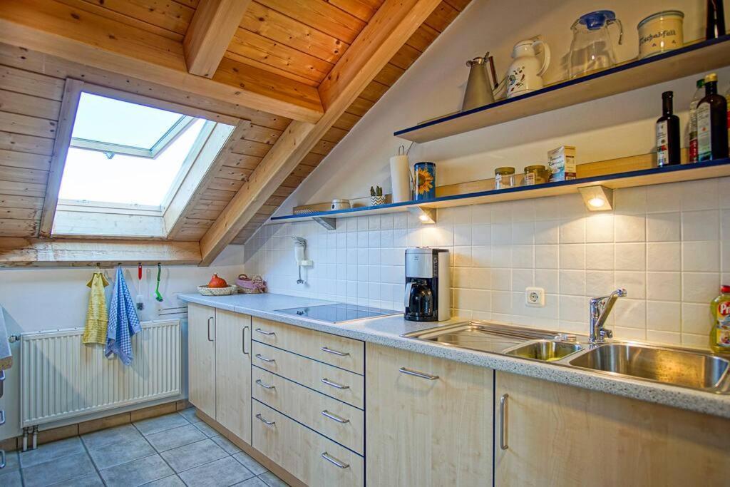 Luxury Living Near Weissensee +Balcony +Netflix Füssen 외부 사진