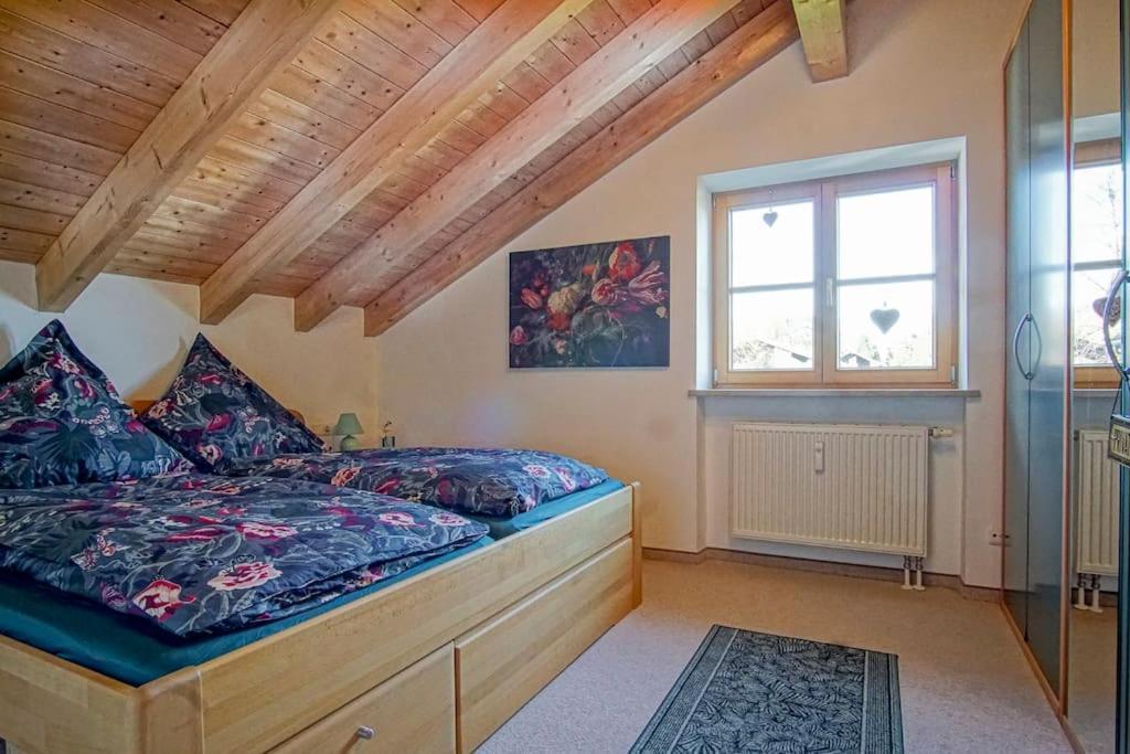 Luxury Living Near Weissensee +Balcony +Netflix Füssen 외부 사진