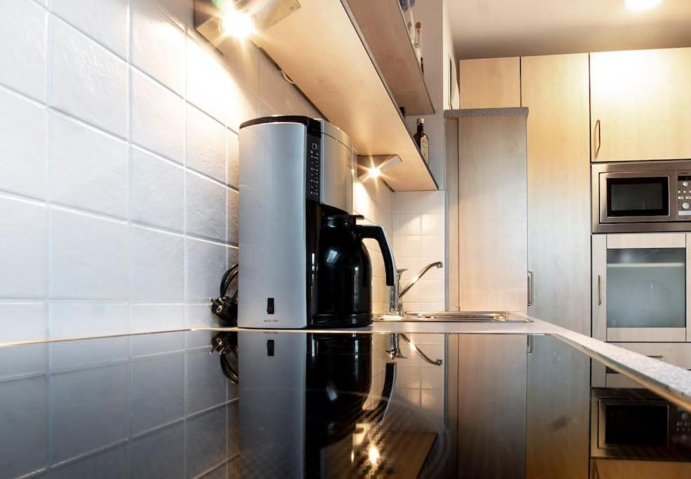 Luxury Living Near Weissensee +Balcony +Netflix Füssen 외부 사진